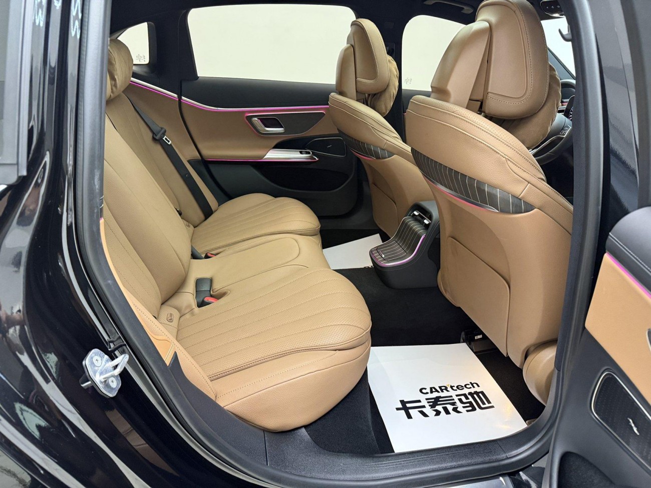 Mercedes-Benz E 350 e 2024