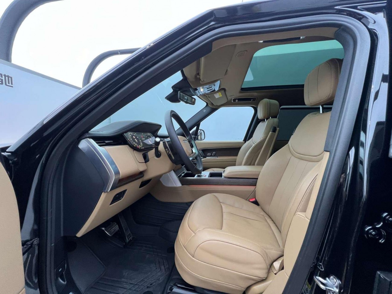 Land Rover Range Rover 2025