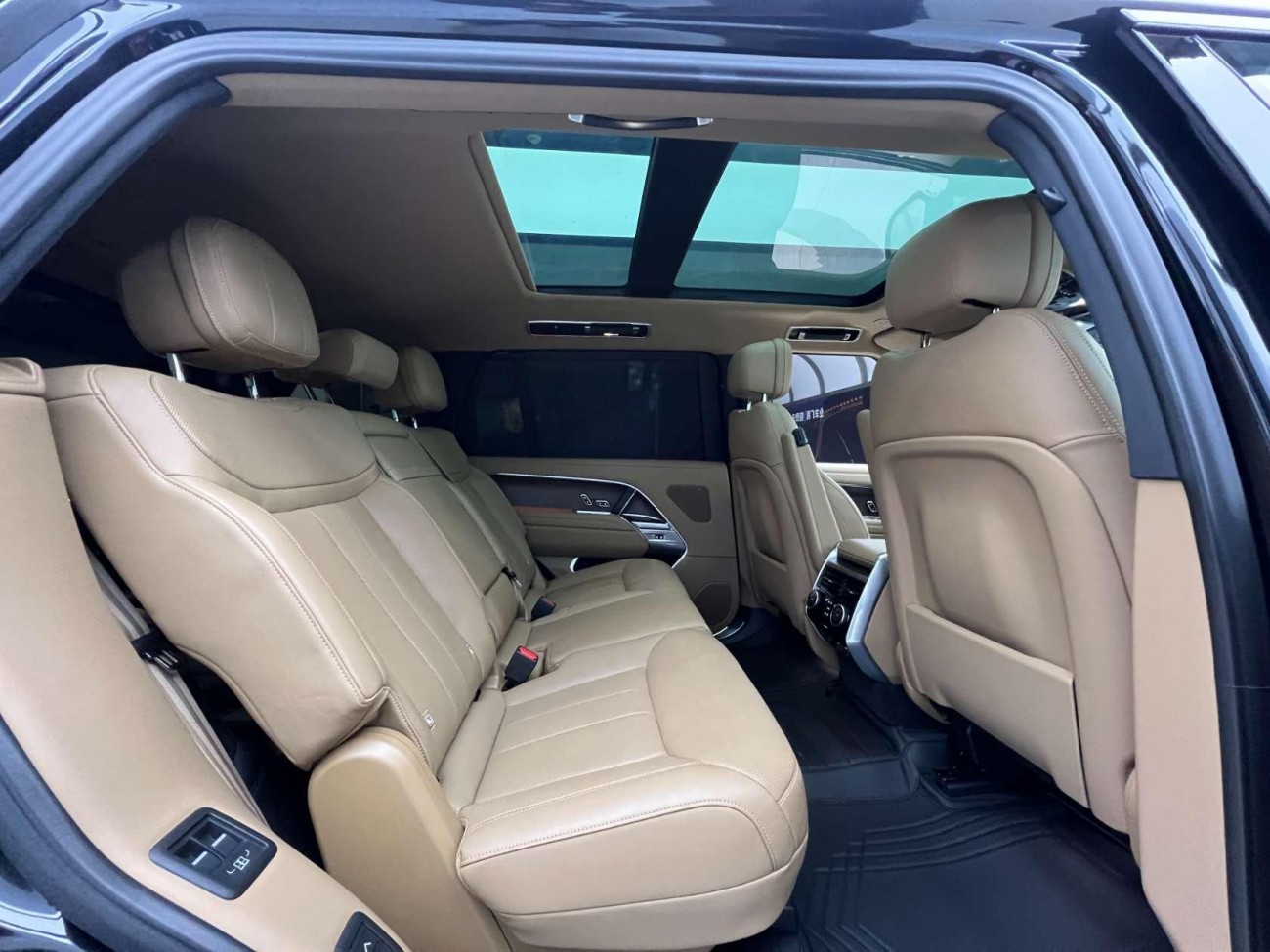 Land Rover Range Rover 2025