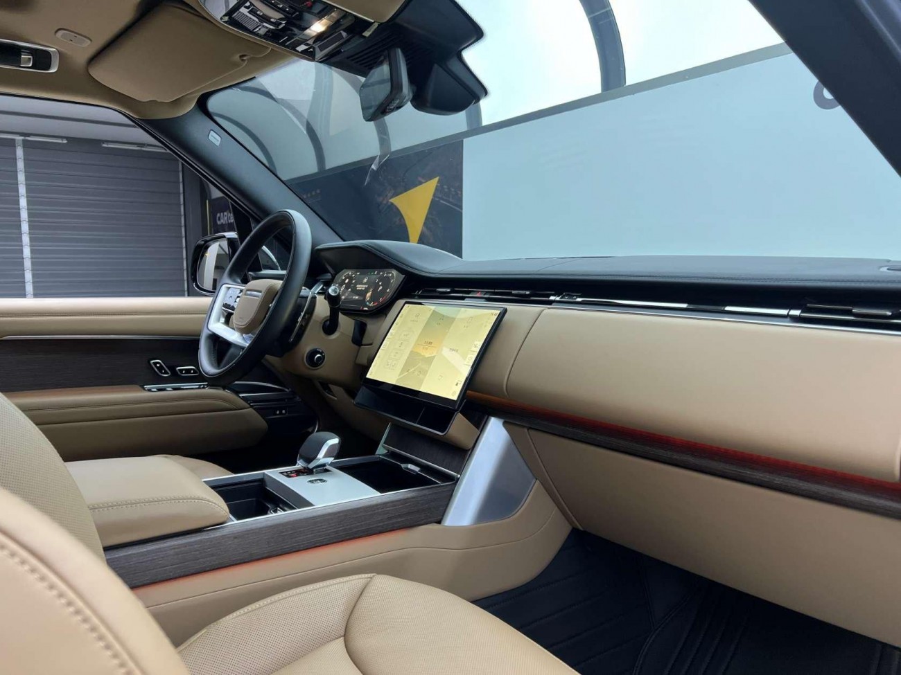 Land Rover Range Rover 2025