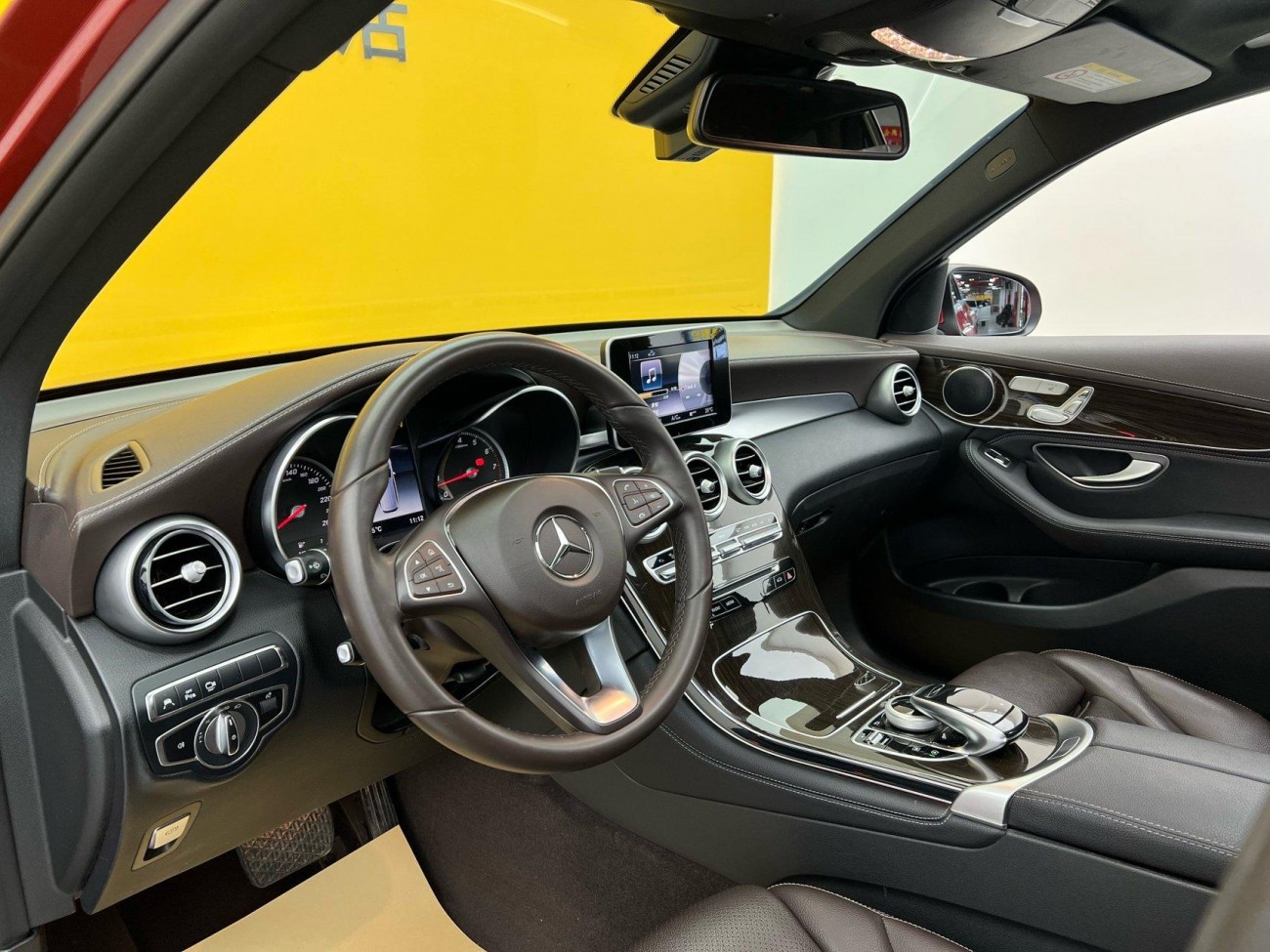 Mercedes-Benz GLC 260 L 2018