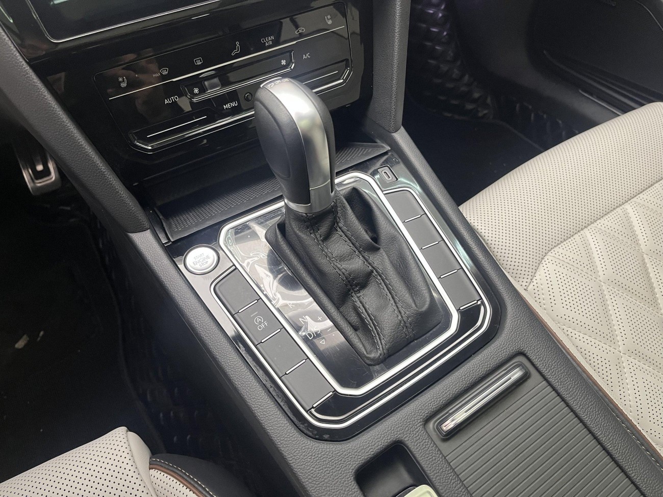 Volkswagen Magotan 2023
