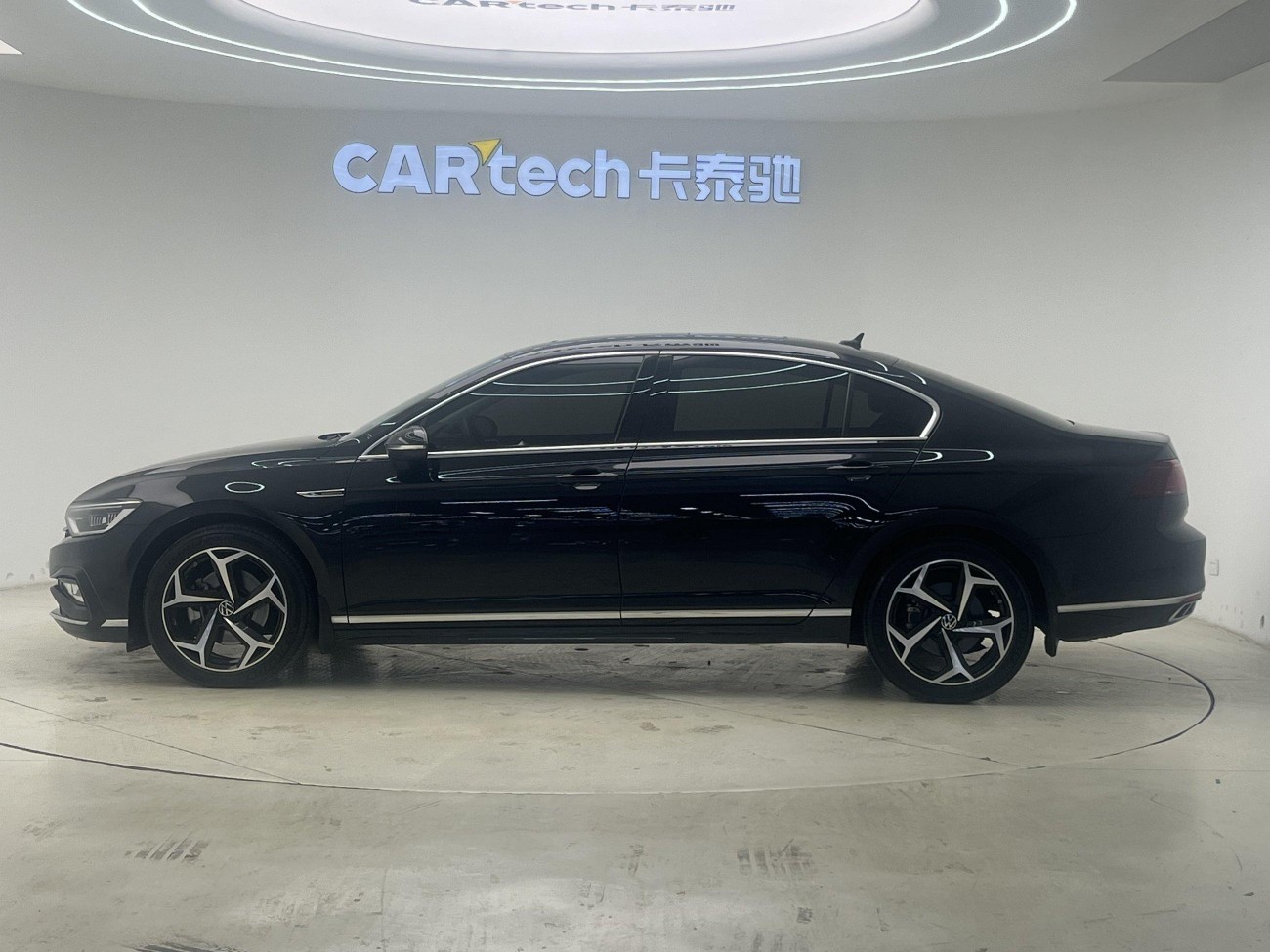 Volkswagen Magotan 2023