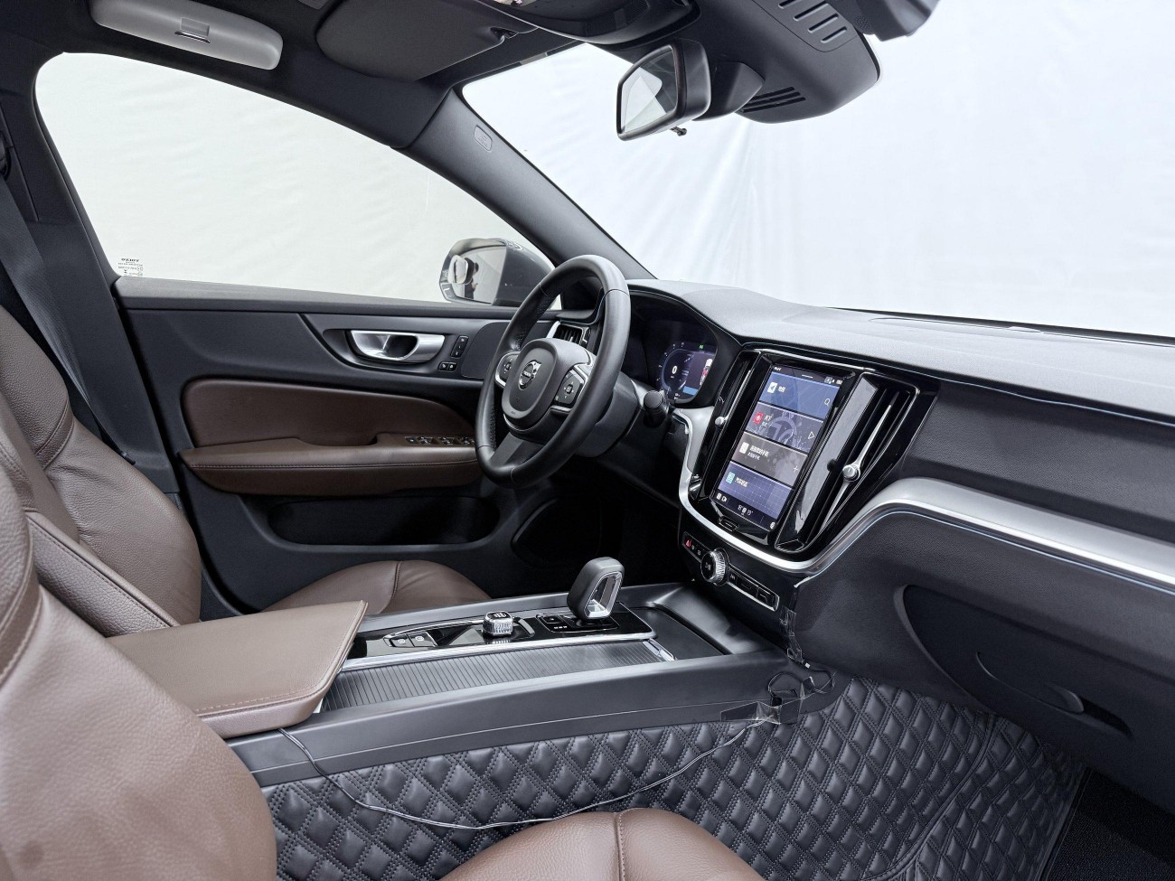 Volvo S60 2023