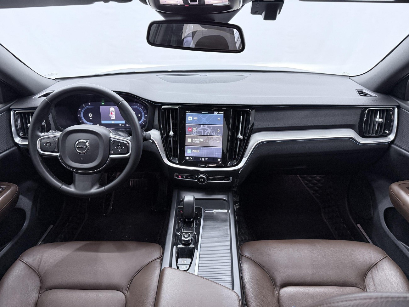 Volvo S60 2023