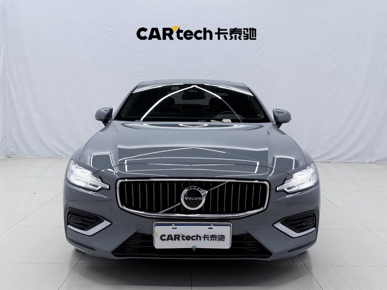 Volvo S60 2023