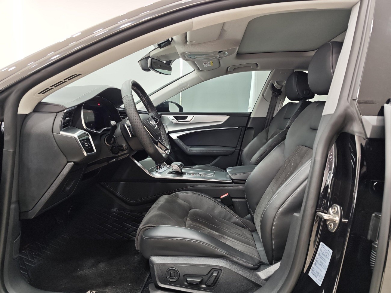 Audi A7L 45 TFSI 2024