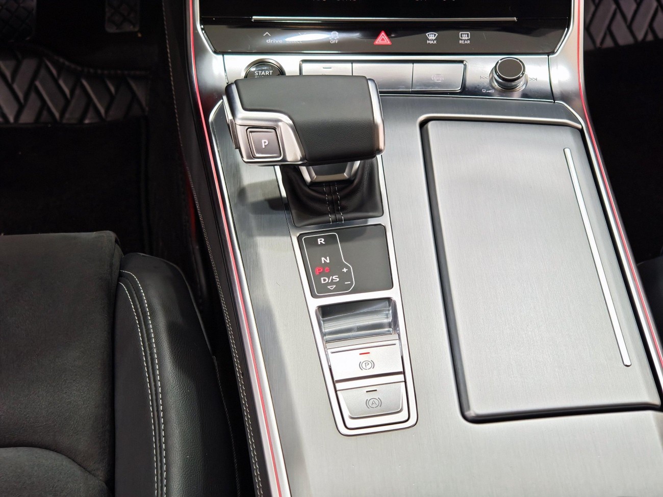 Audi A7L 45 TFSI 2024