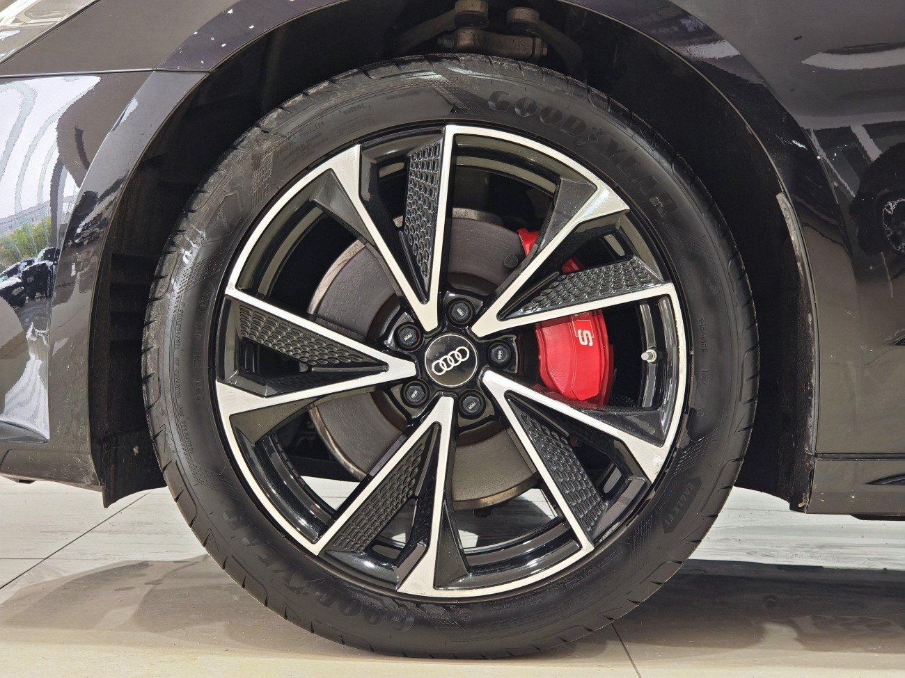 Audi A7L 45 TFSI 2024