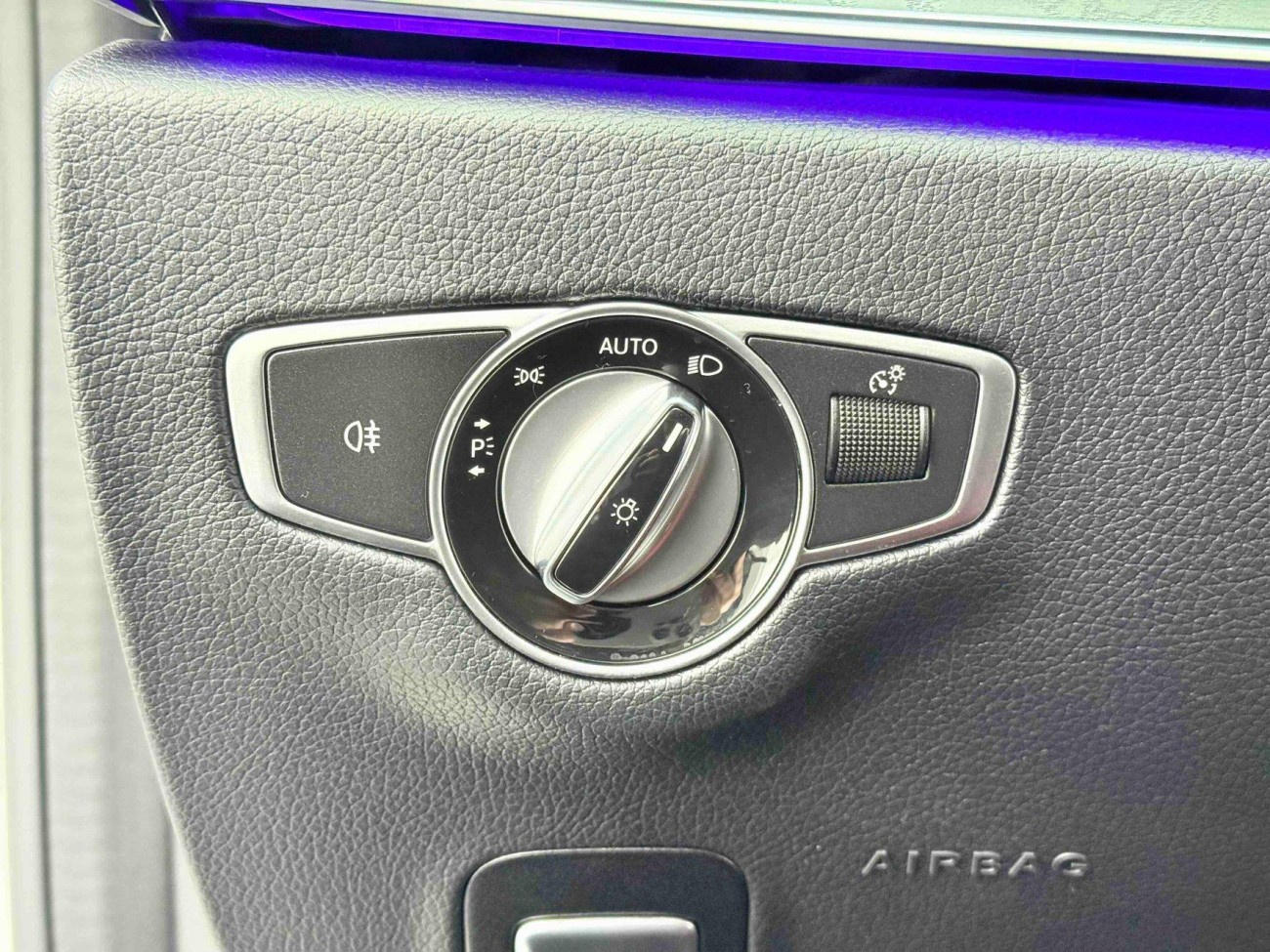 Mercedes-Benz E 200 4MATIC 2019