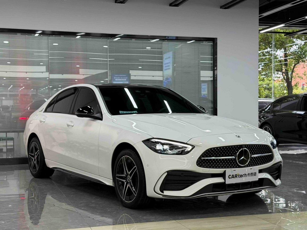 Mercedes-Benz C 260 L 2024