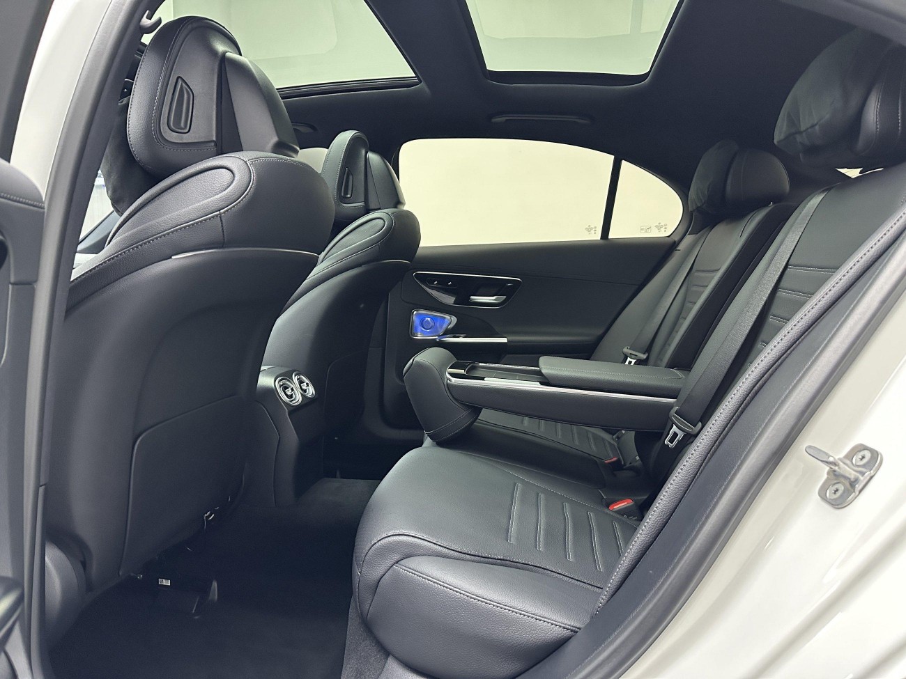 Mercedes-Benz C 260 L 2024