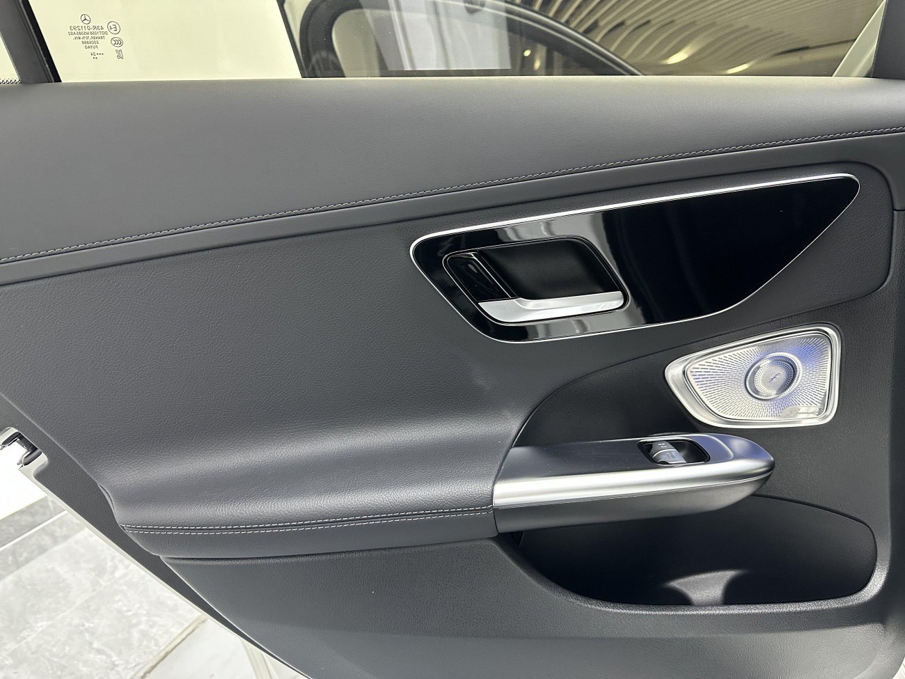 Mercedes-Benz C 260 L 2024