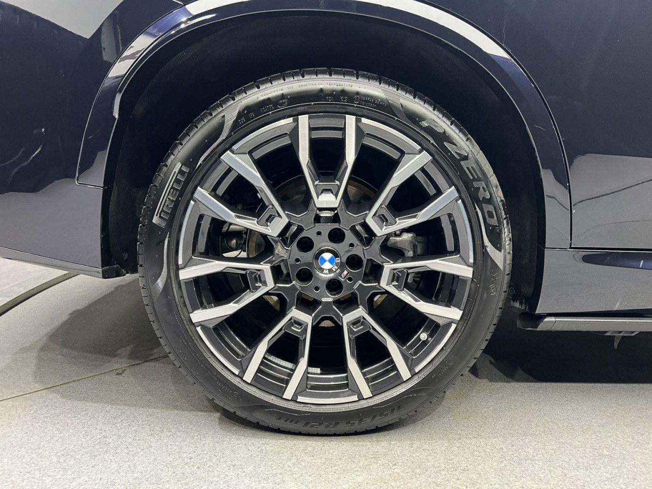 BMW X5 2025
