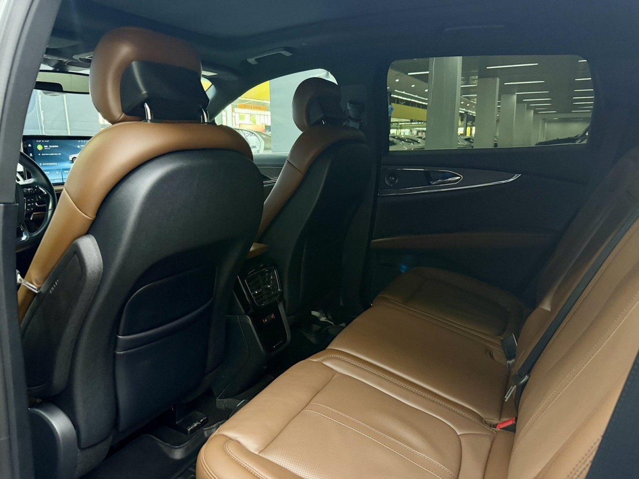 Lincoln Nautilus 2021