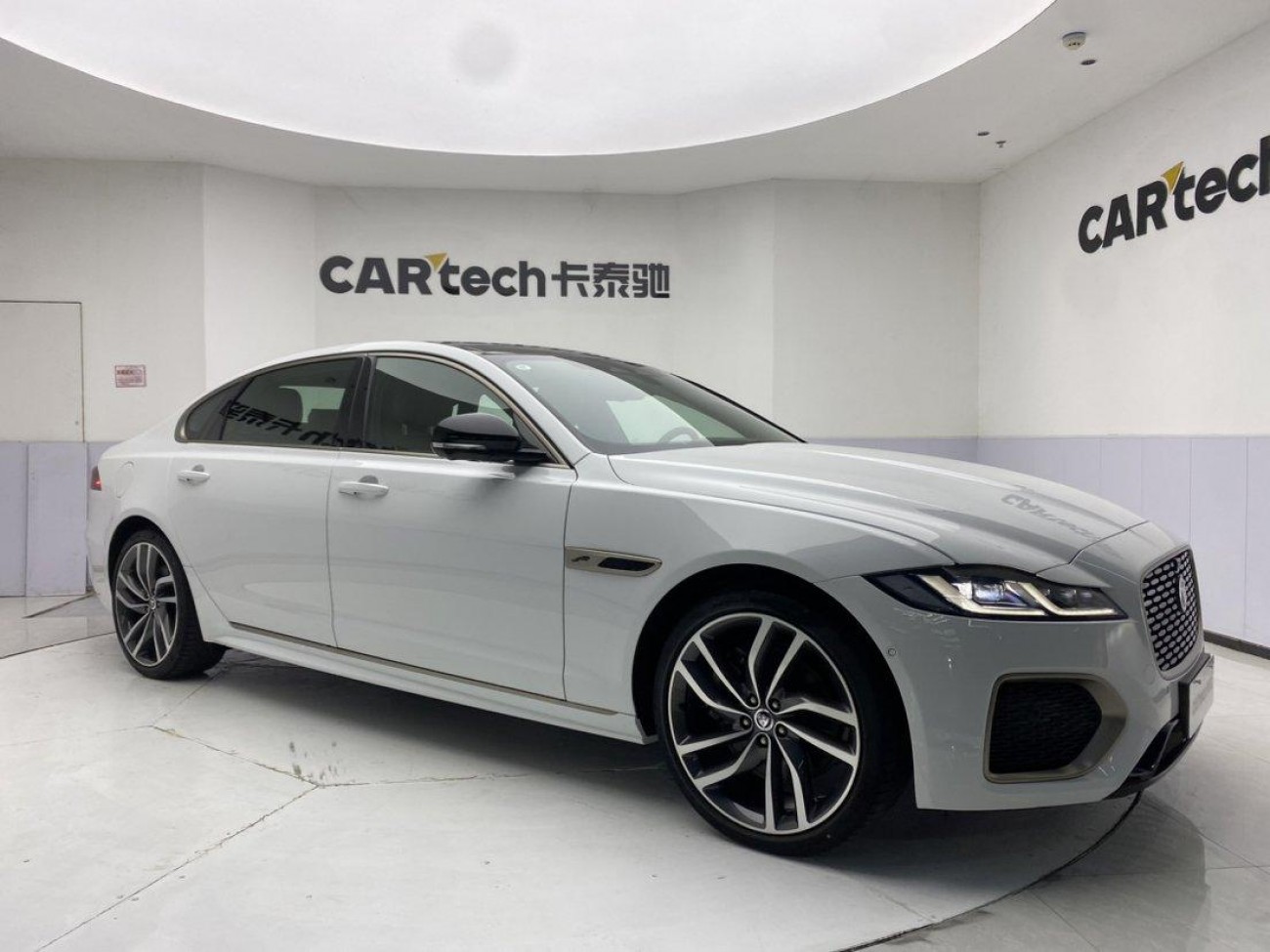 Jaguar XFL 2024