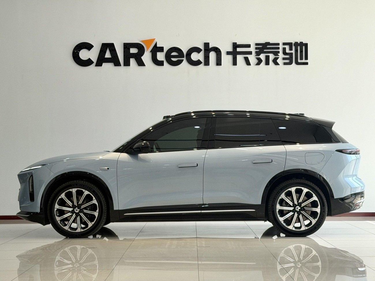 NIO ES6 2025