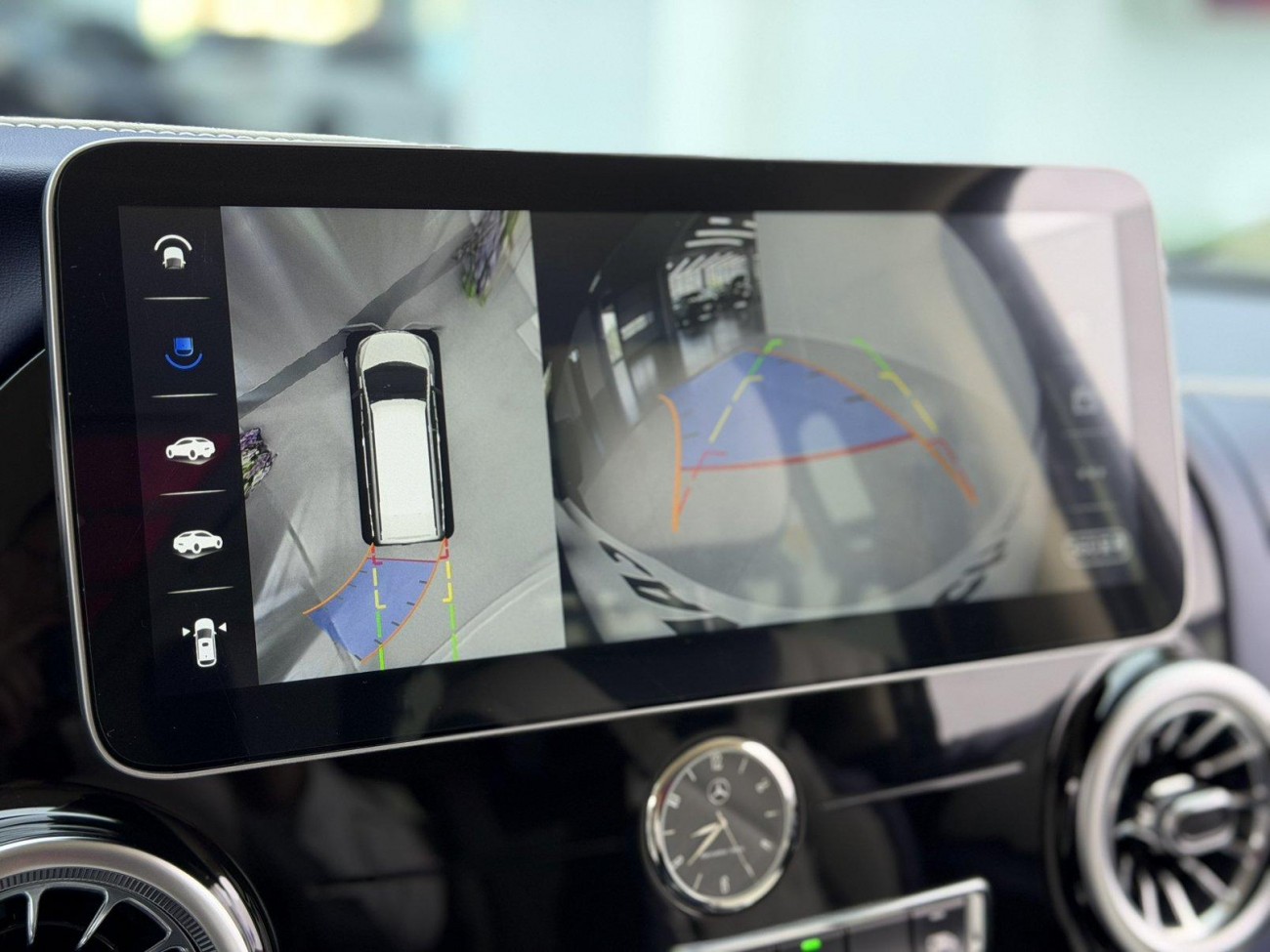 Mercedes-Benz 2020 2021