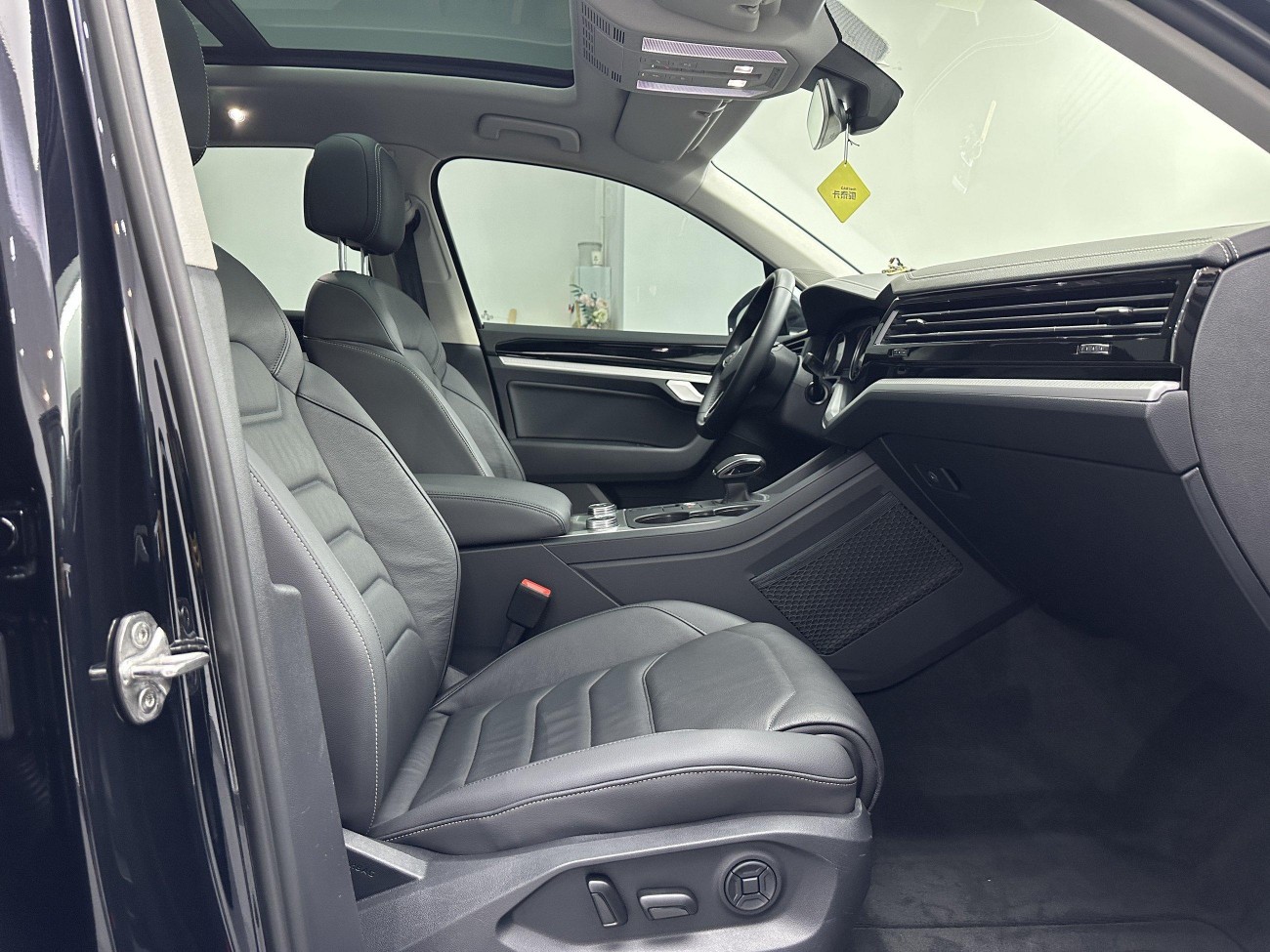 Volkswagen Touareg 2022