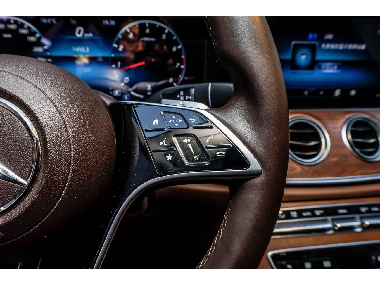 Mercedes-Benz E 300 L 2021