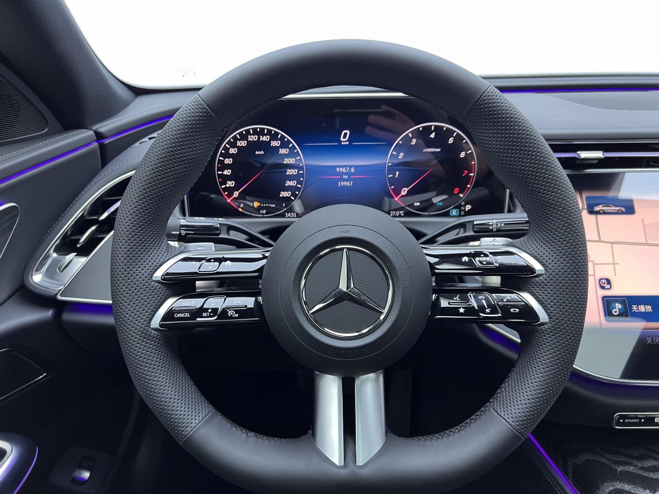 Mercedes-Benz E 300 L 2024