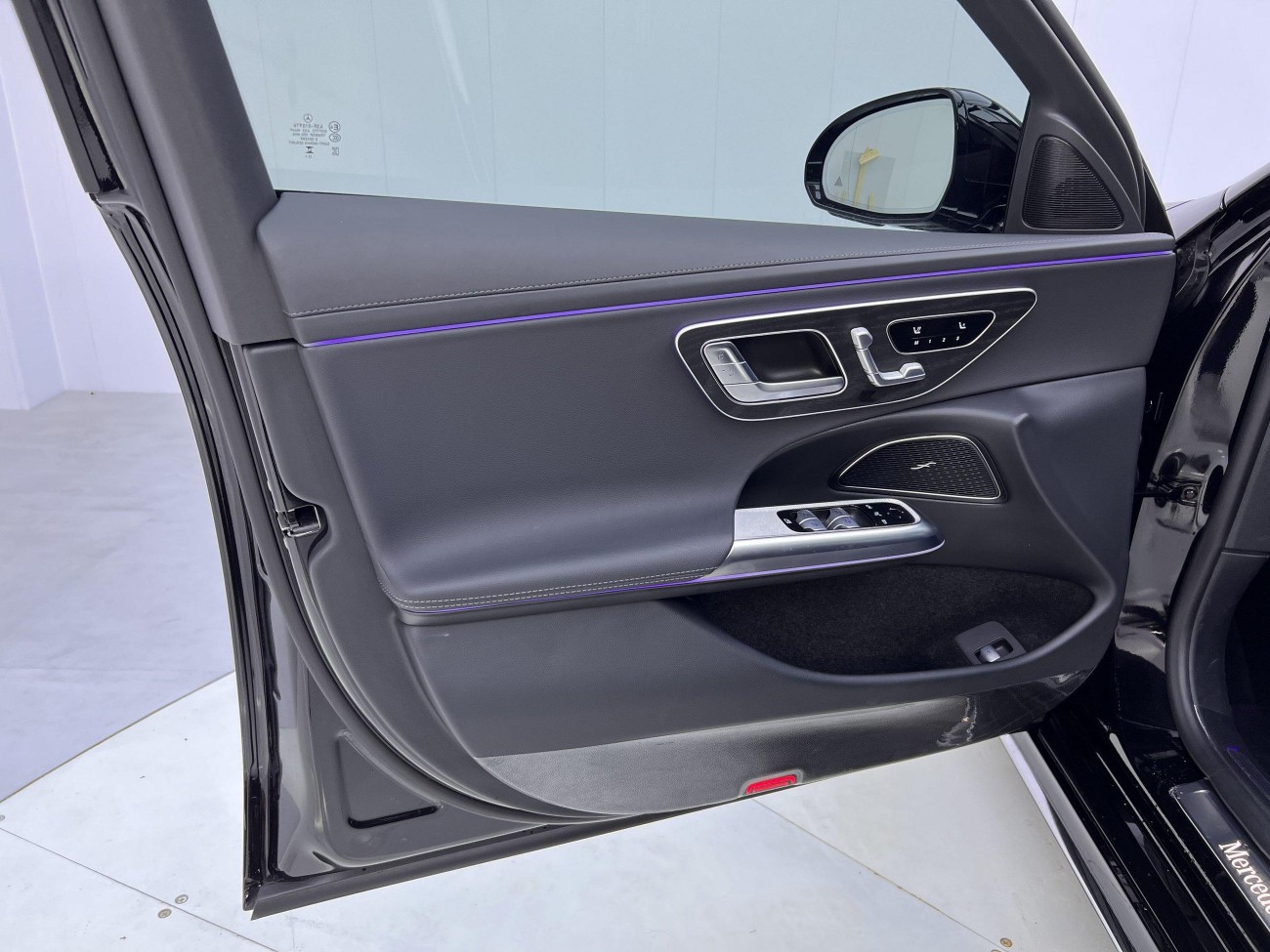 Mercedes-Benz E 300 L 2024