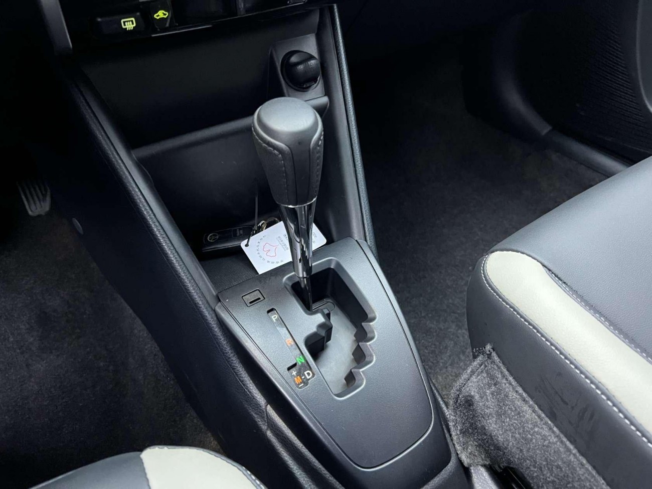 Toyota YARiS L 2022