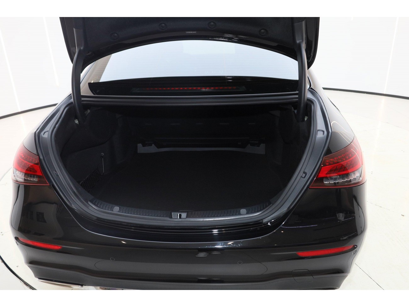 Mercedes-Benz E 300 L 2021