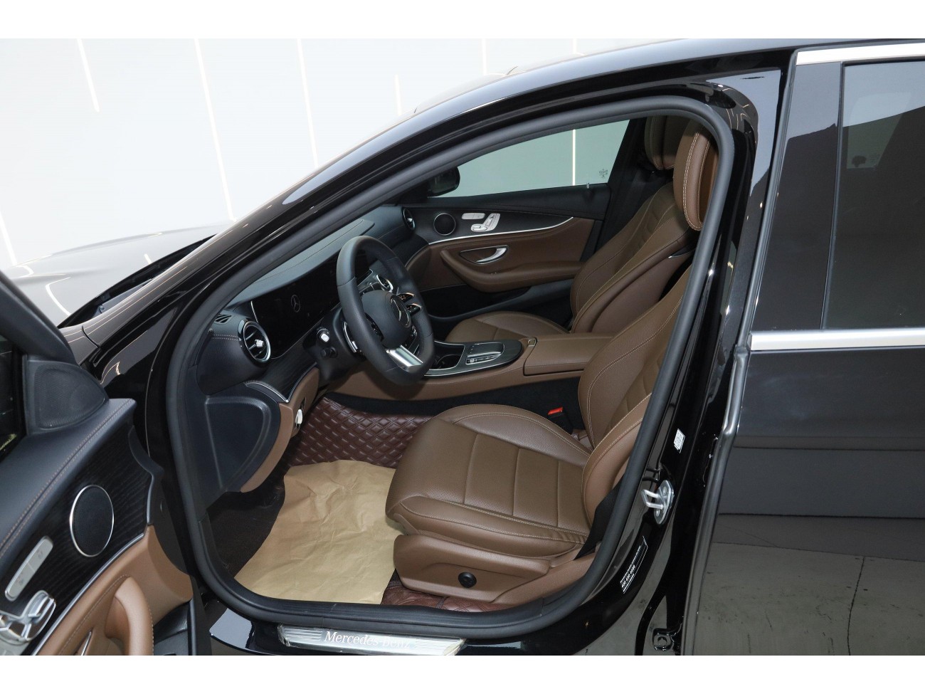Mercedes-Benz E 300 L 2021