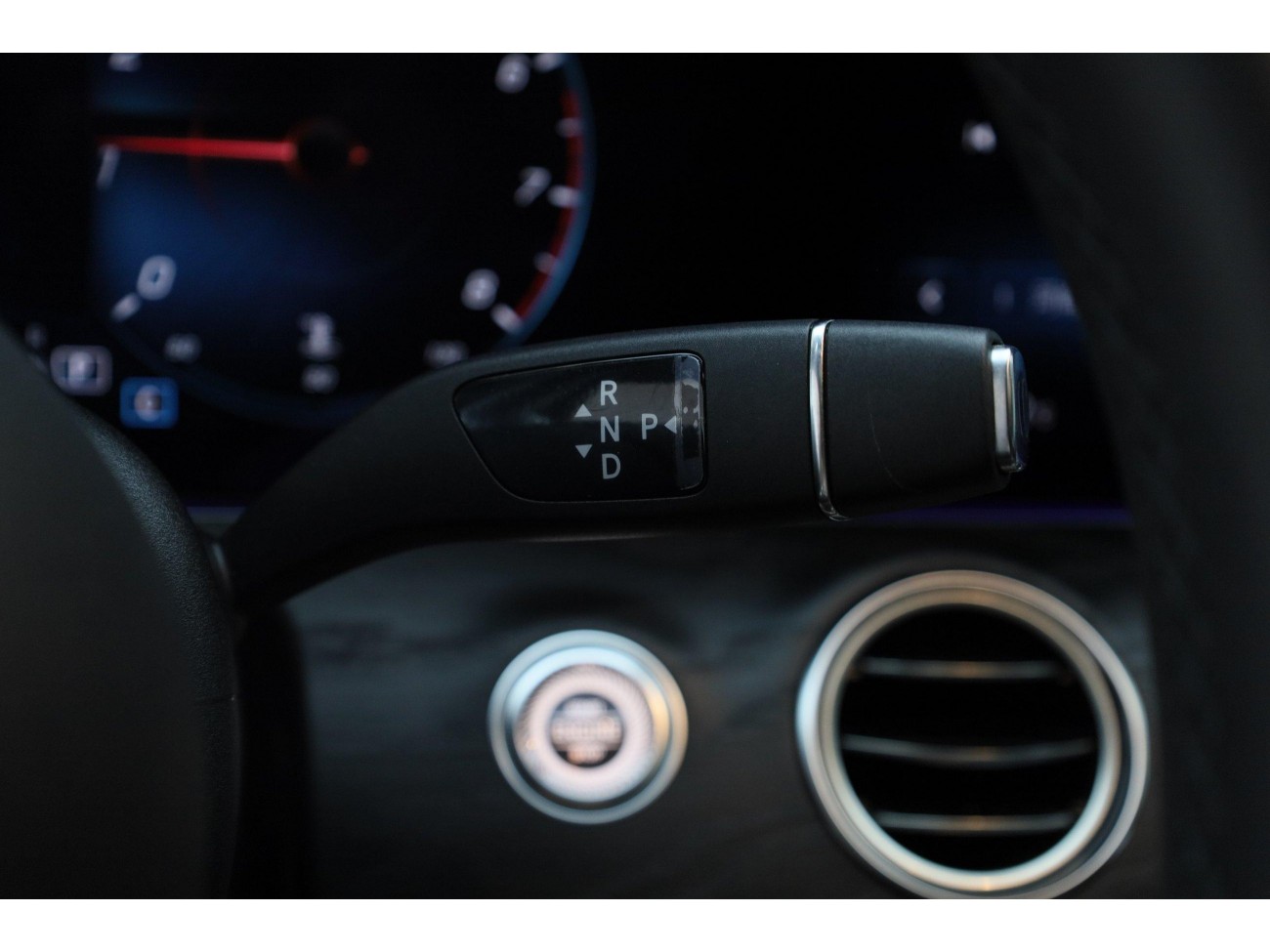 Mercedes-Benz E 300 L 2021