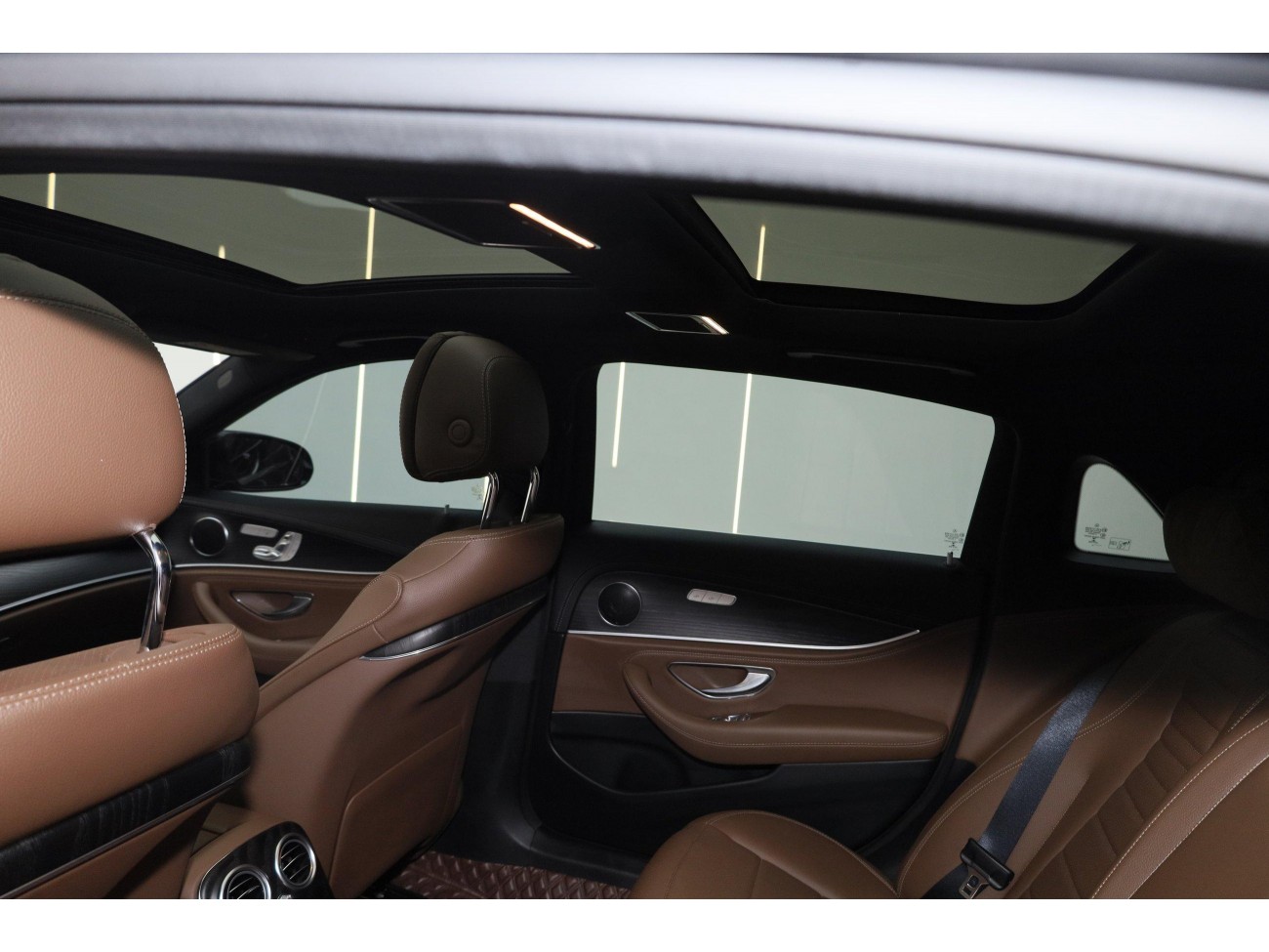 Mercedes-Benz E 300 L 2021