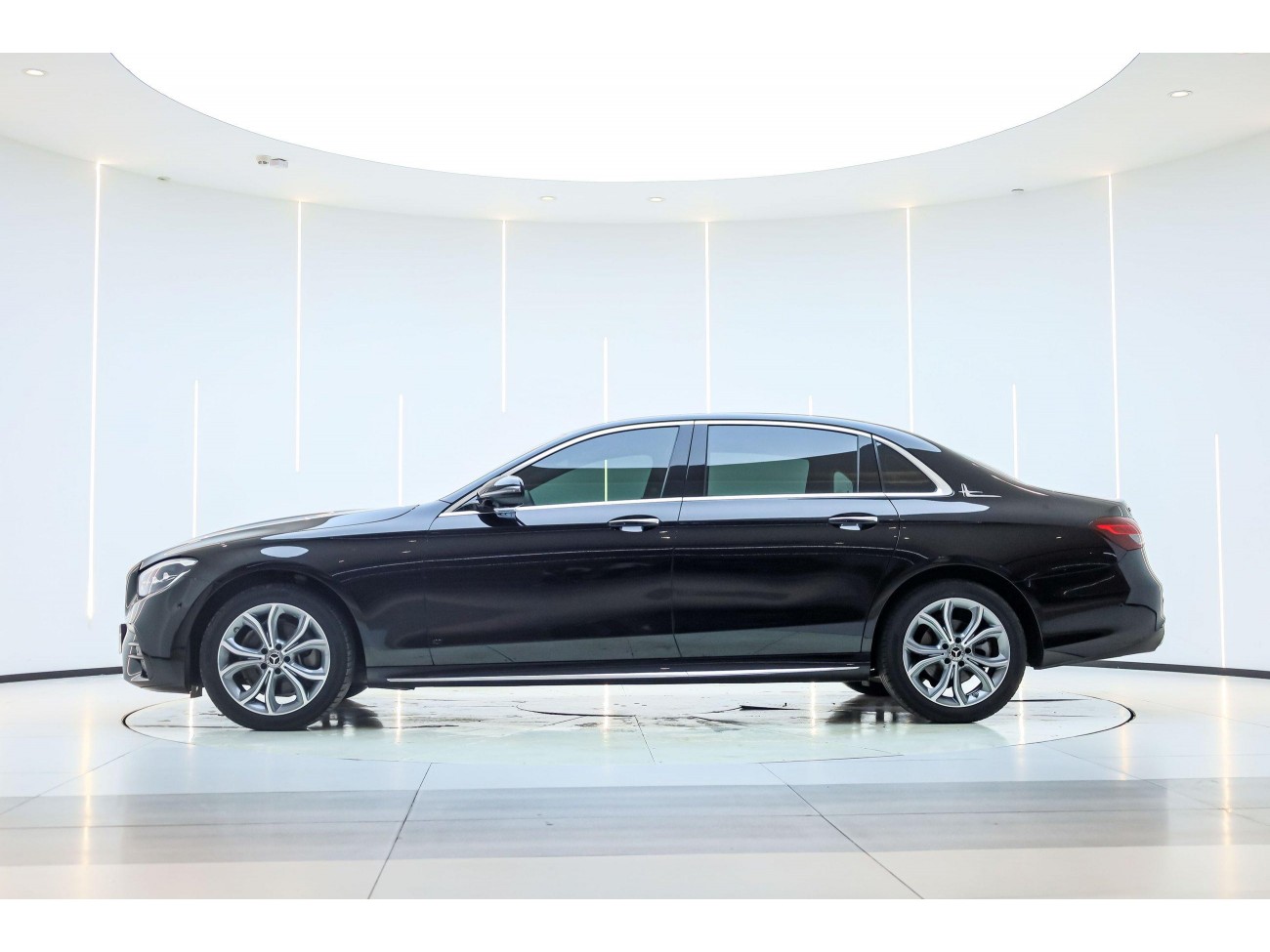 Mercedes-Benz E 300 L 2021