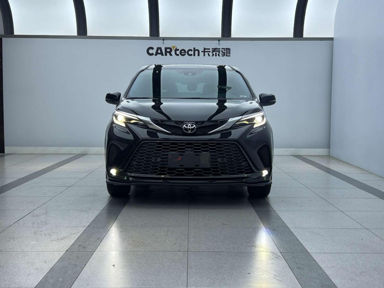 Toyota Granvia 2025
