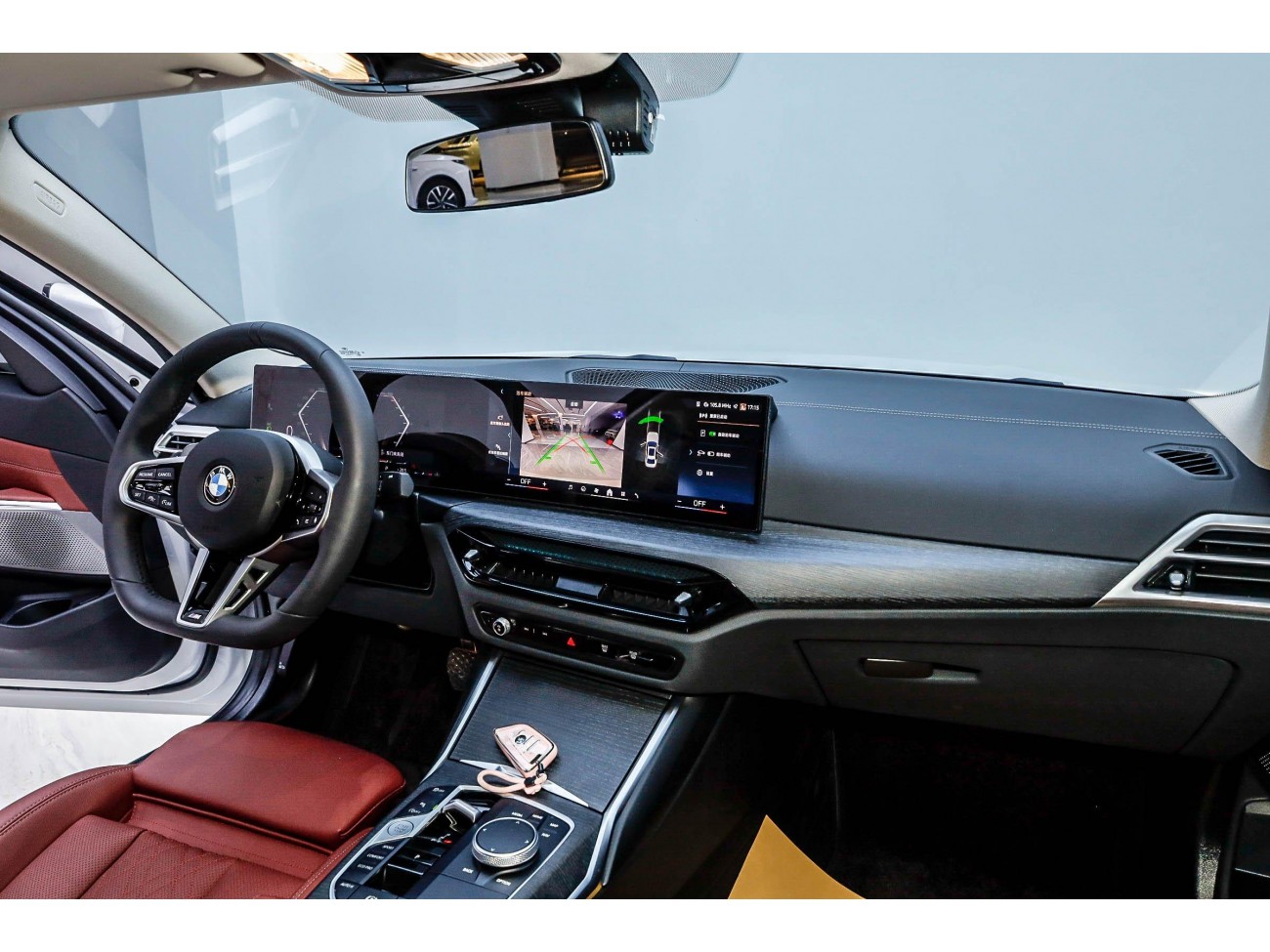 BMW 325Li 2025