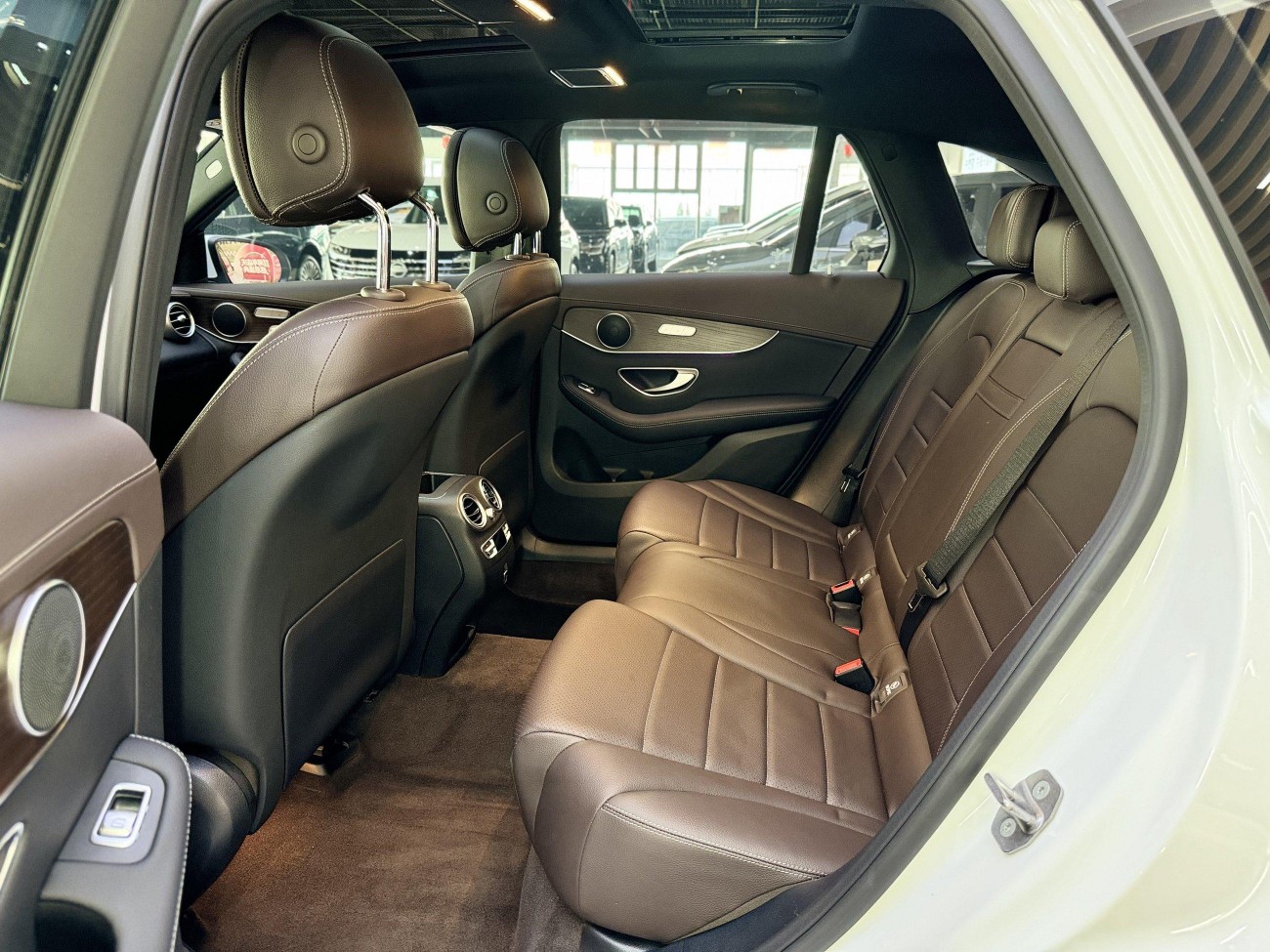 Mercedes-Benz GLC 260 L 2022