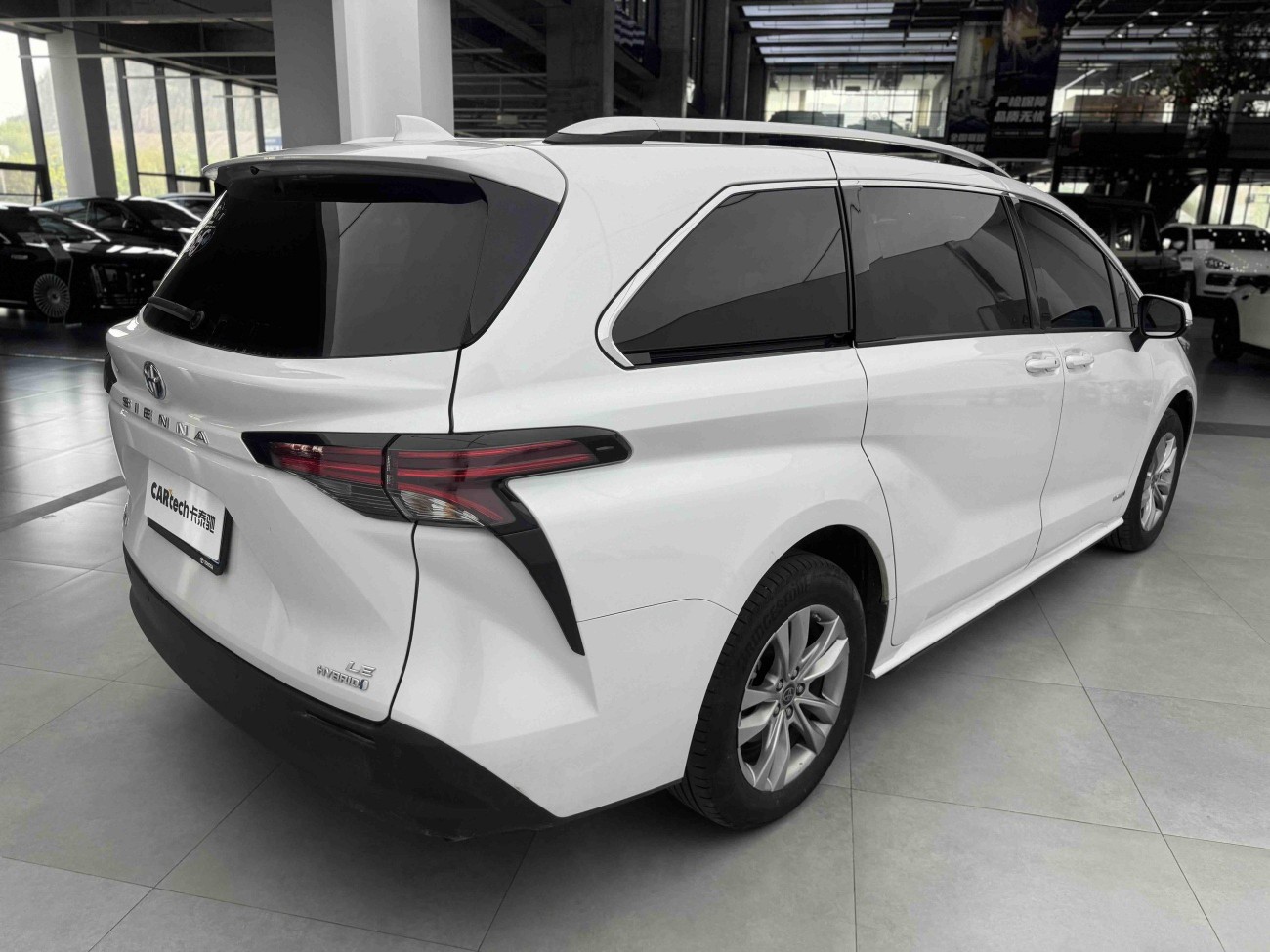 Toyota Sienna 2023