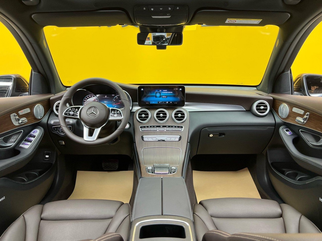 Mercedes-Benz GLC 300 L 2021