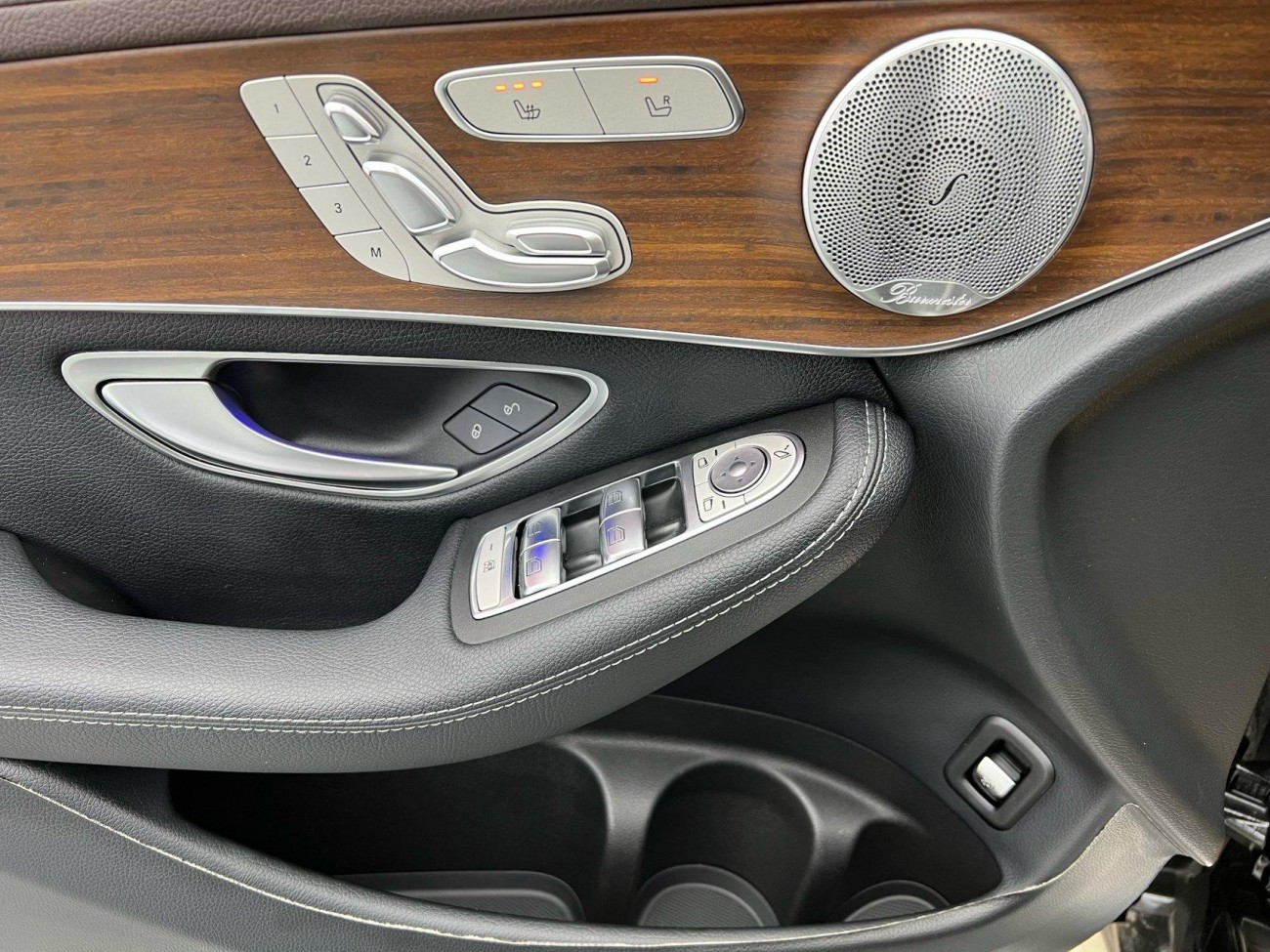 Mercedes-Benz GLC 300 L 2021