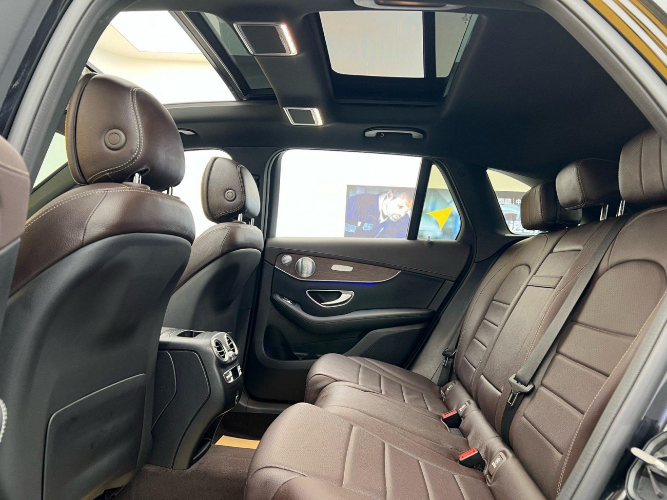 Mercedes-Benz GLC 300 L 2021