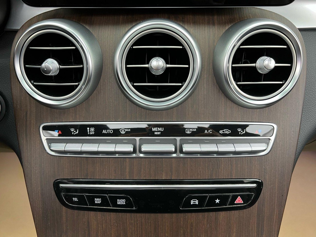 Mercedes-Benz GLC 300 L 2021