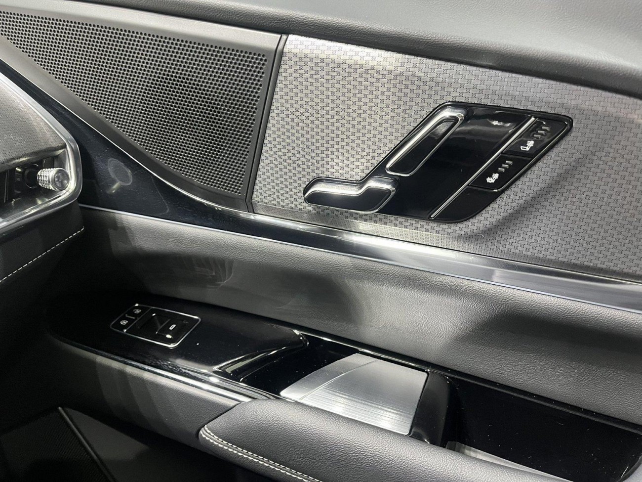 Cadillac XT5 2025