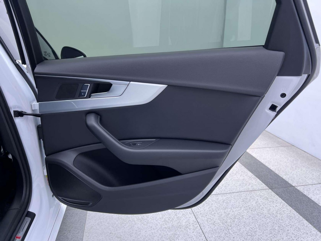 Audi A4L 40 TFSI 2024