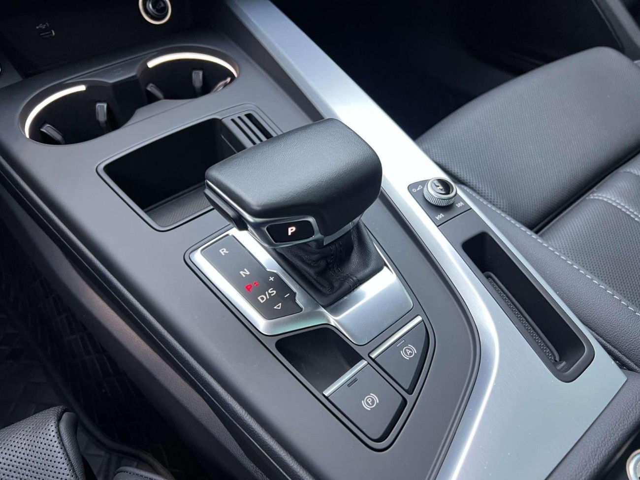 Audi A4L 40 TFSI 2024