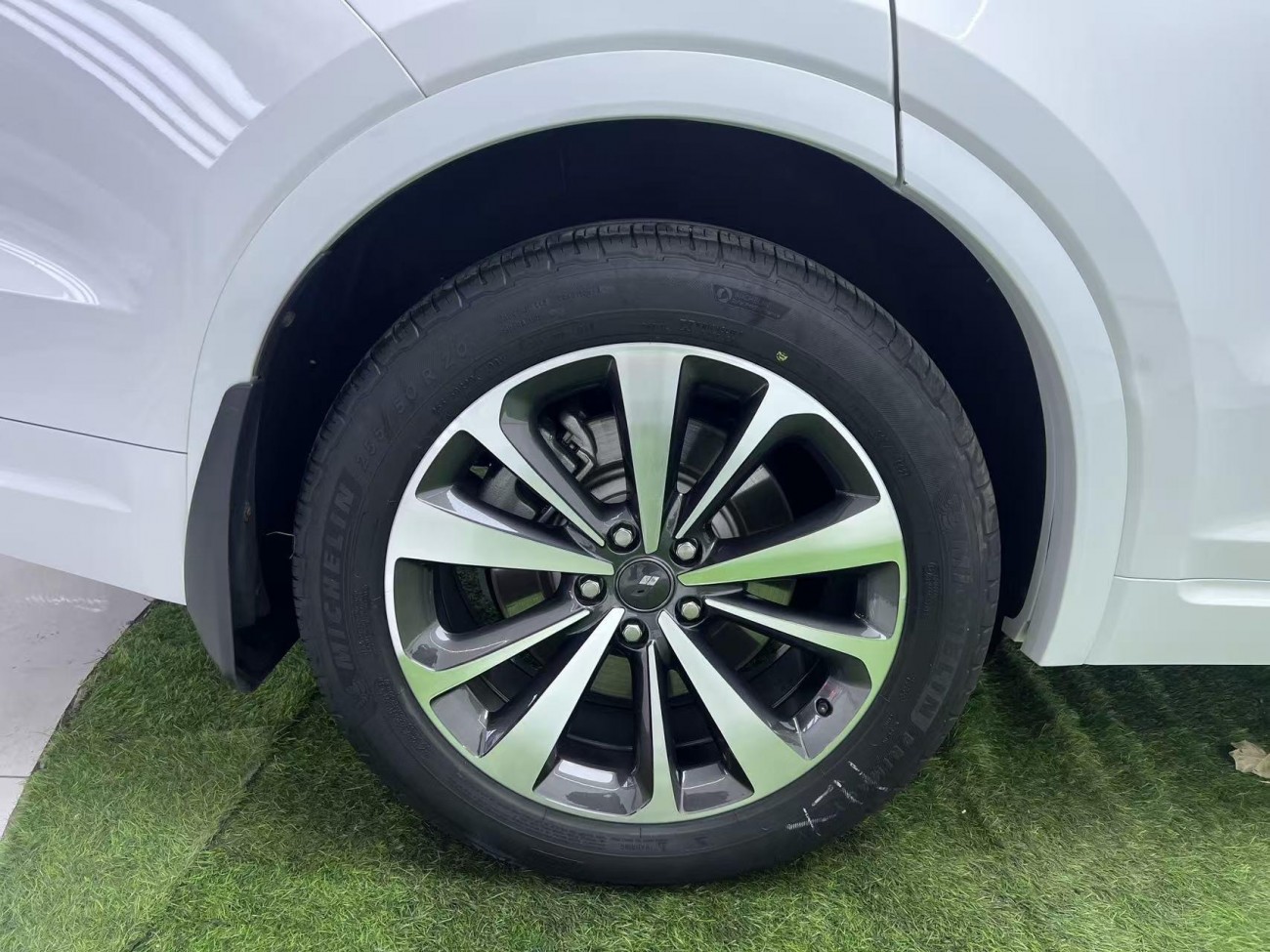 Li Auto ONE 2021