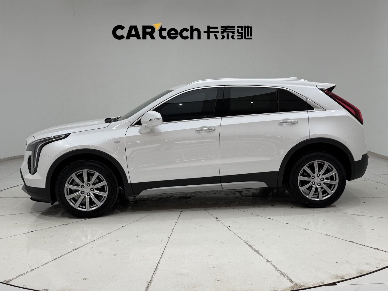 Cadillac XT4 2023