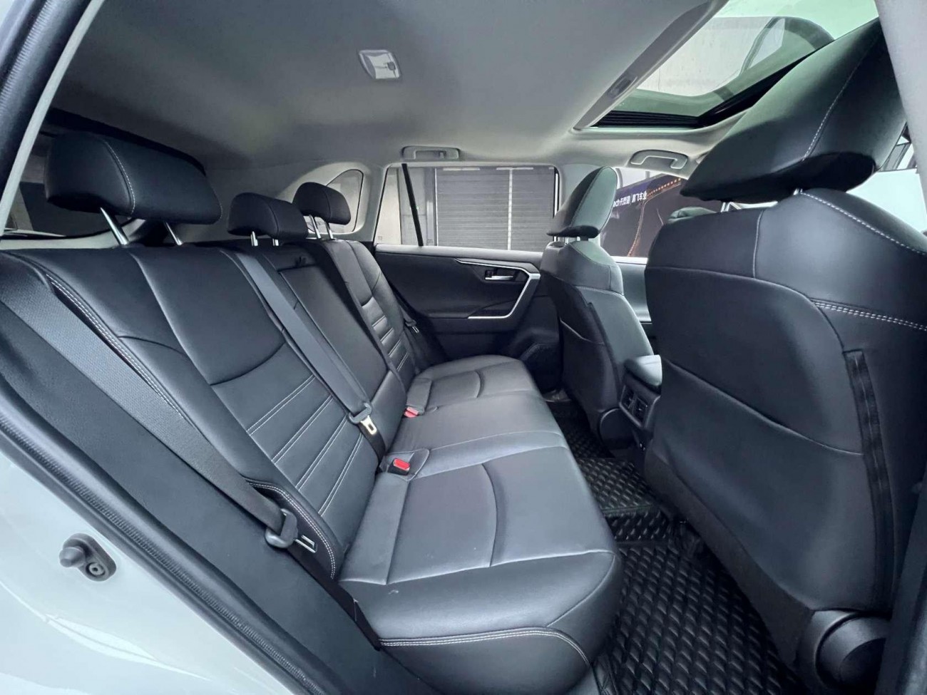 Toyota RAV4 2021