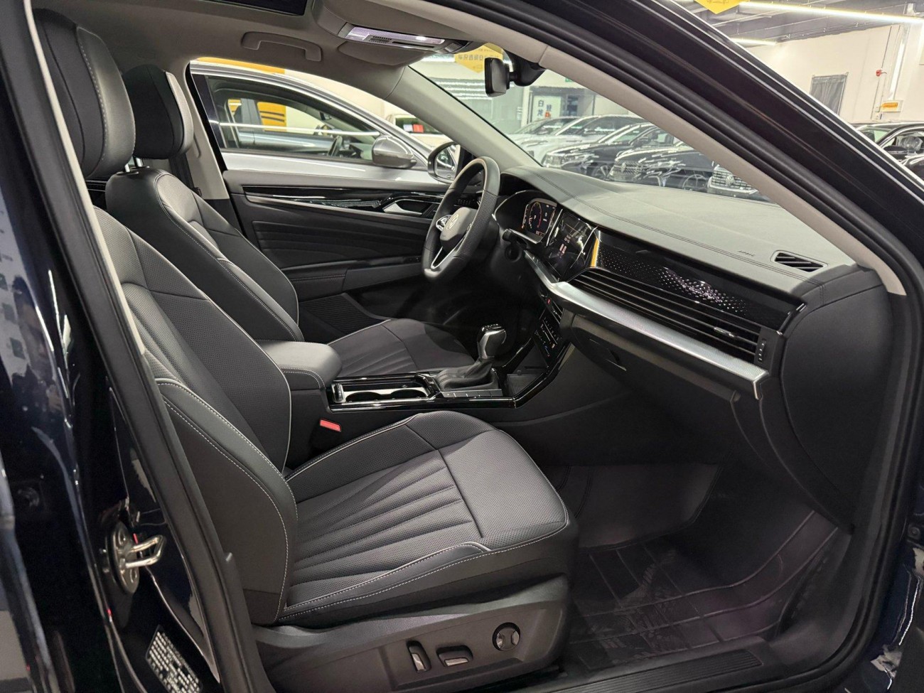 Volkswagen Passat 2024