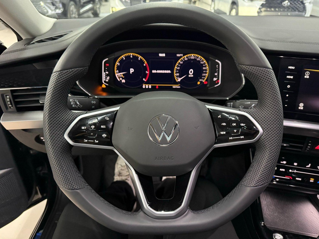Volkswagen Passat 2024