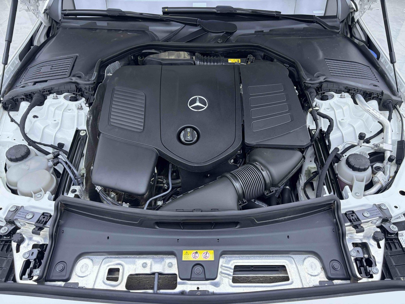 Mercedes-Benz C 260 L 2024