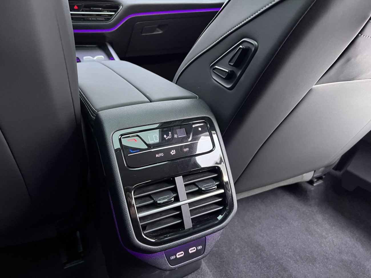 Volkswagen Passat 2025